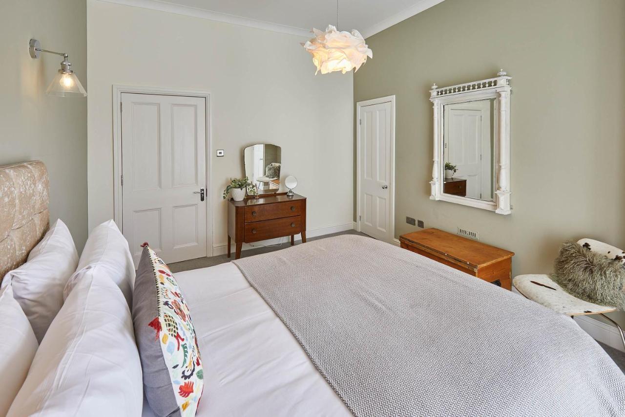 Host & Stay - One Mulgrave Place Whitby Exteriör bild